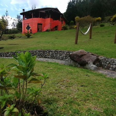 Samay Toa Hotel Otavalo Buitenkant foto