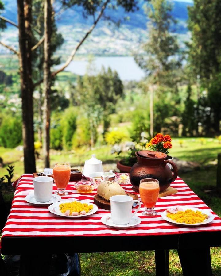 Samay Toa Hotel Otavalo Buitenkant foto