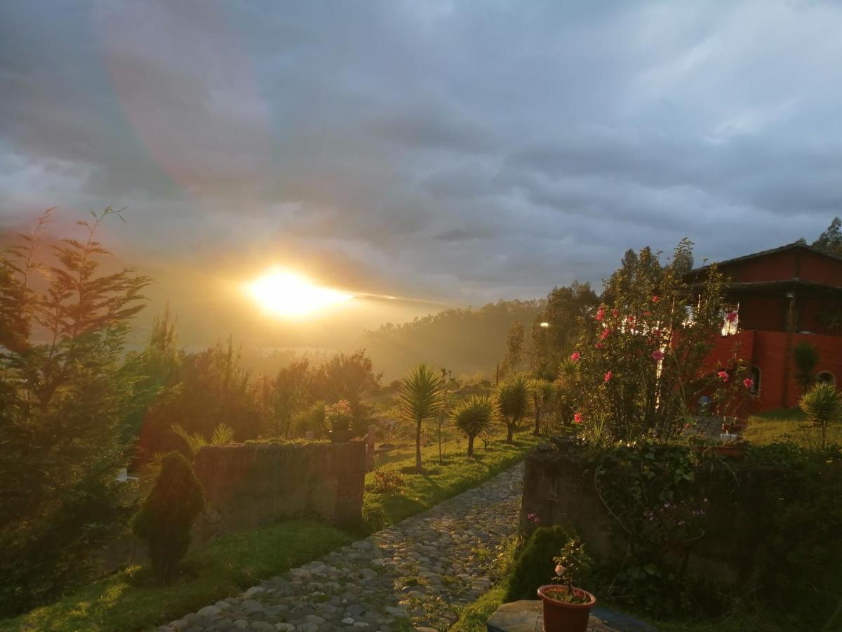 Samay Toa Hotel Otavalo Buitenkant foto